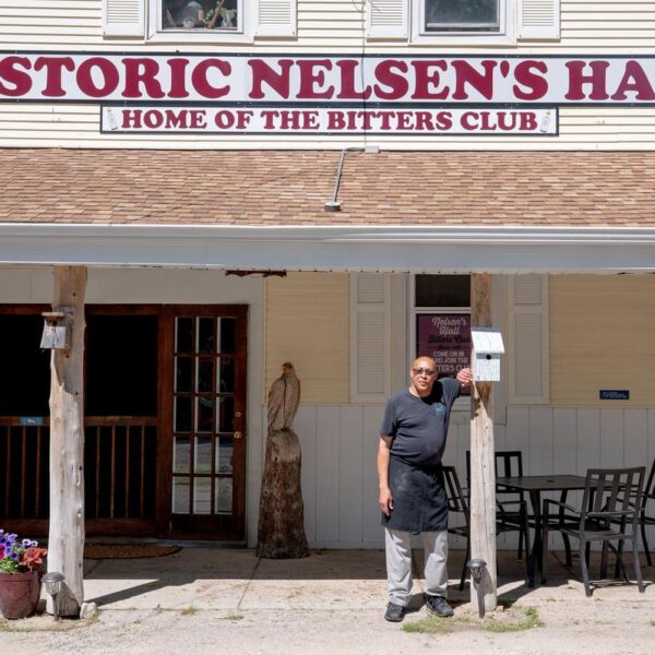 Door County is a retirement destination. So why are more older adults still working?
